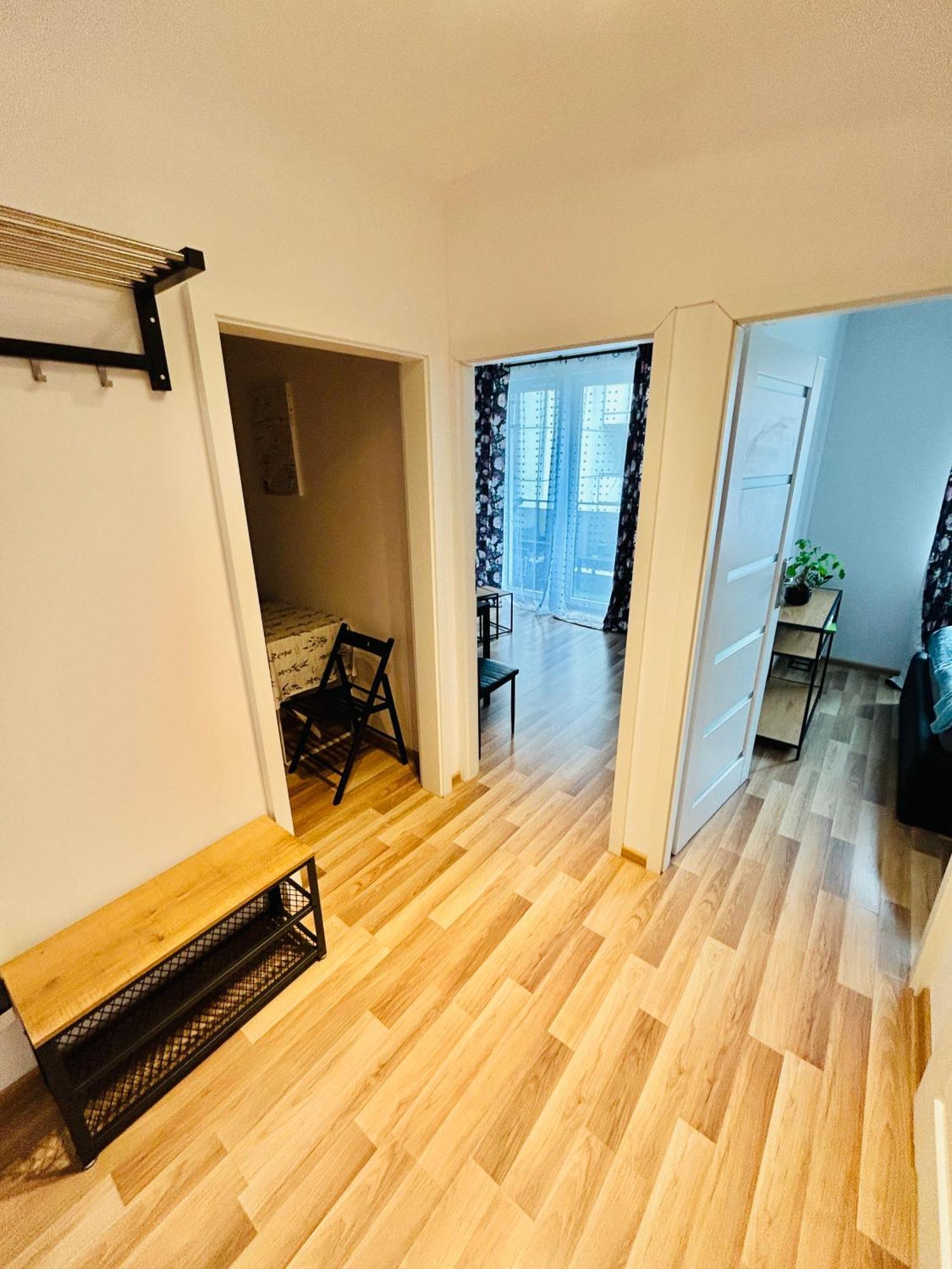 Apartament, Free Parking, Blisko Rynek-Dworzec Pkp-Pks, Sklepy Wroclaw Luaran gambar
